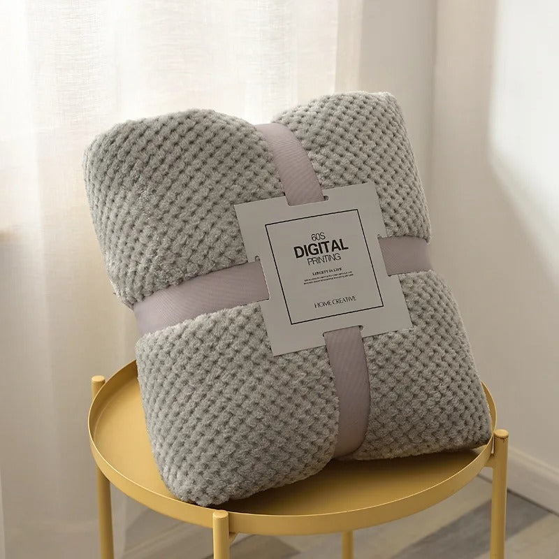 couverture bébé gris