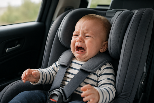 Bébé Déteste le Siège Auto : Solutions pour des Trajets Plus Sereins