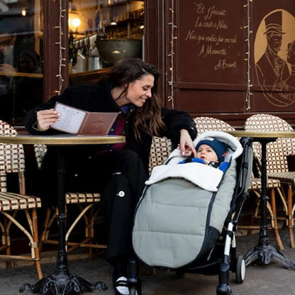chancelière bébé sortie