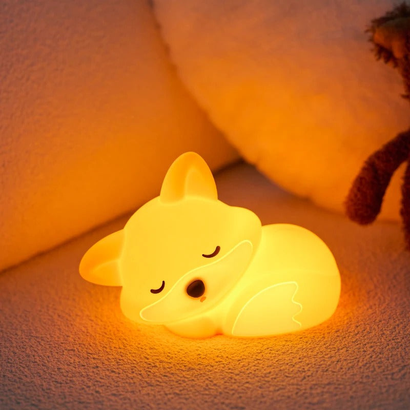 Veilleuse Renard Bébé LED 56h Rechargeable Rouky présentation